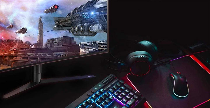 The ultimate gaming accessories for your LG Monitor